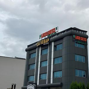 Lucca Suites Hotel